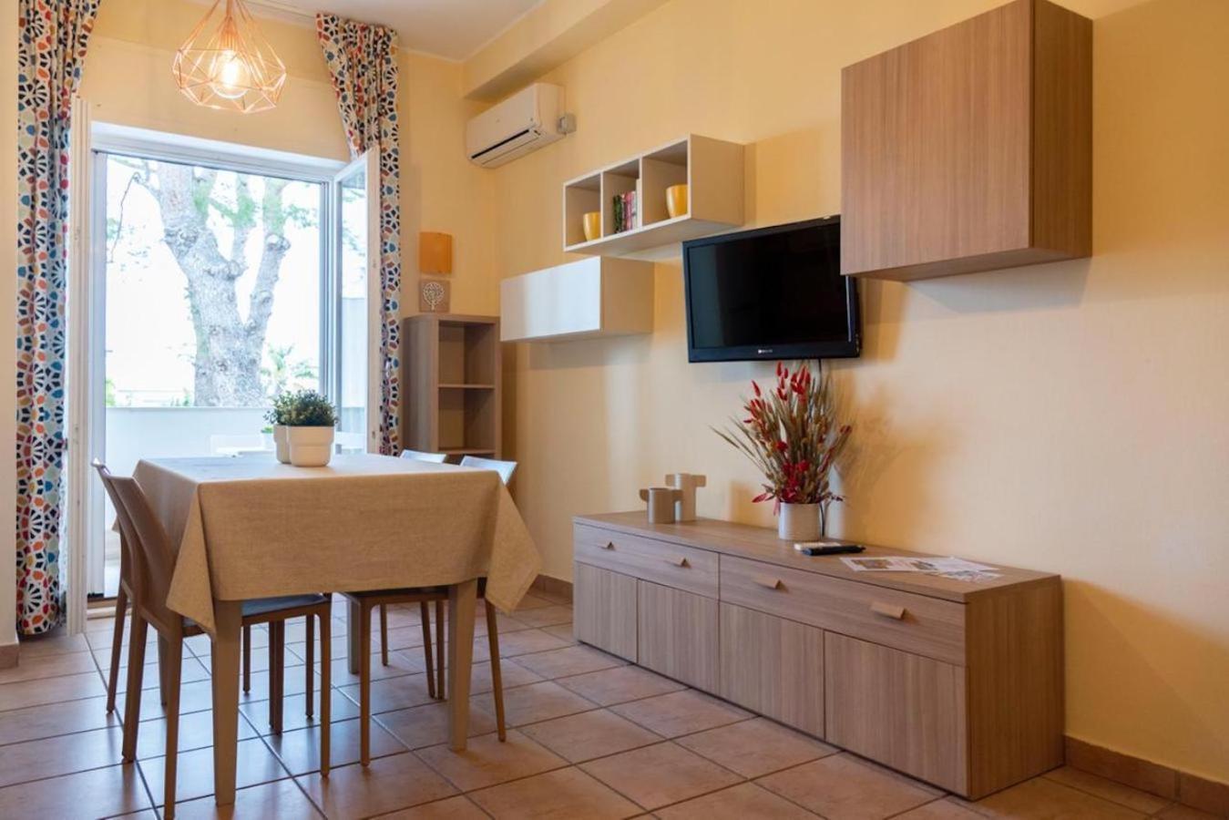 Blu Sun Apartment in Complesso Riva del Sole Giovinazzo Esterno foto