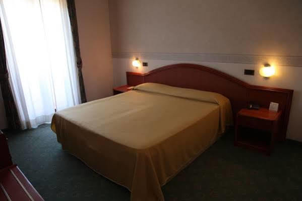 Blu Sun Apartment in Complesso Riva del Sole Giovinazzo Esterno foto
